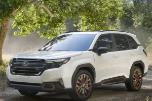 Subaru Forester 2025 – un rival serio para RAV4 y CR-V: precio y claves