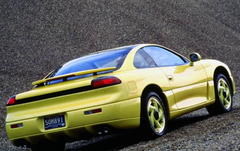 Coupé deportivo Dodge Stealth 1991–96 vista trasera