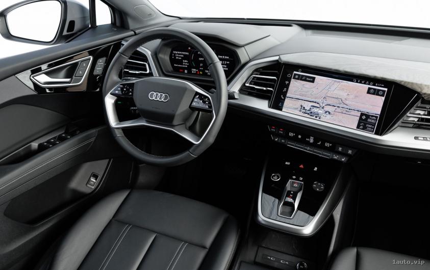 Interior del Audi Q4 e-tron 2025