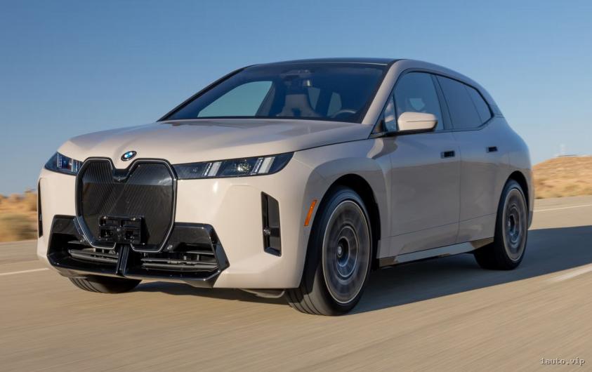 BMW iX xDrive45 2025 vista frontal