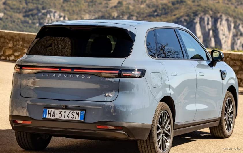 Maletero espacioso Leapmotor B10