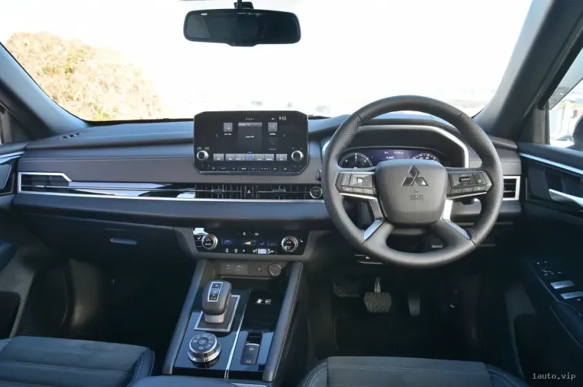 Tablero Mitsubishi Outlander 2023 Plug-in ES