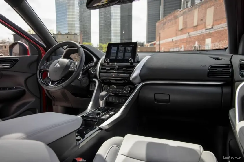 Interior del Eclipse Cross