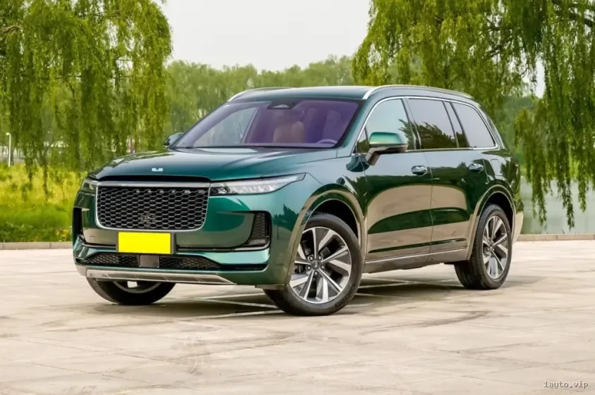 Li One 2022 vista frontal