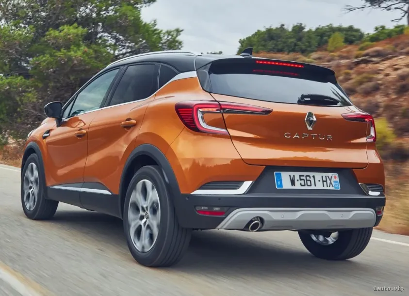 Renault Captur 2019 parachoques trasero y lateral