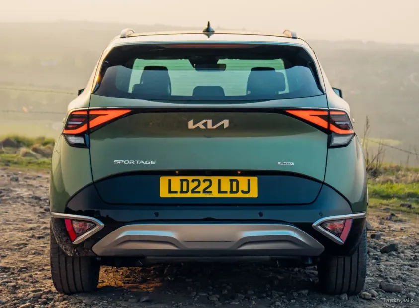 Kia Sportage Hybrid 2023 tracción total, vista trasera