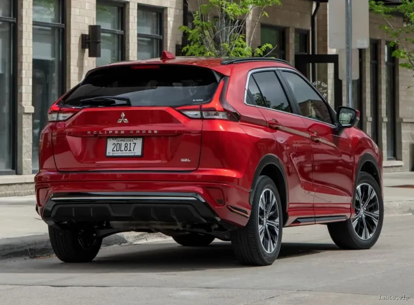 Mitsubishi Eclipse Cross 2024 vista trasera