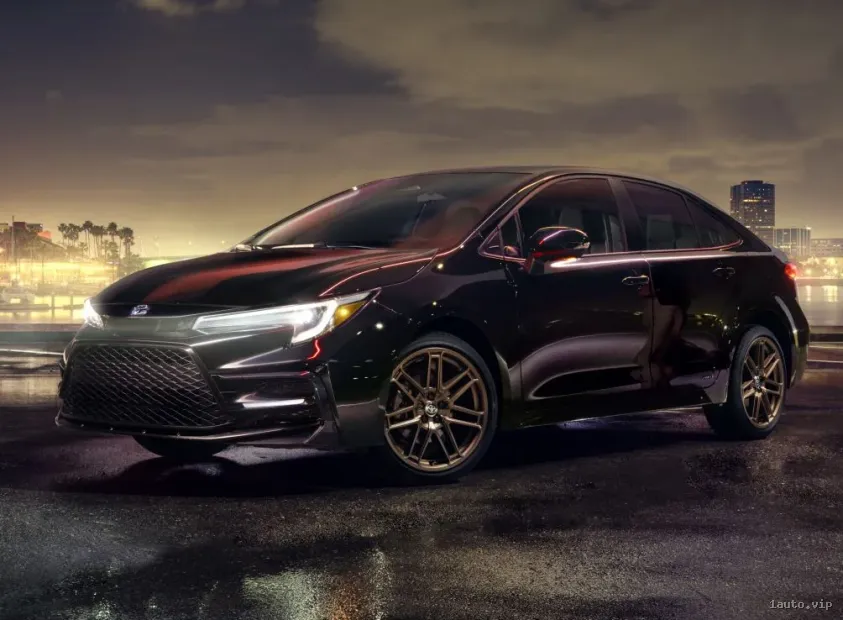 Toyota Corolla Hybrid 2024 para el mercado de EE.UU. Edición Nocturna