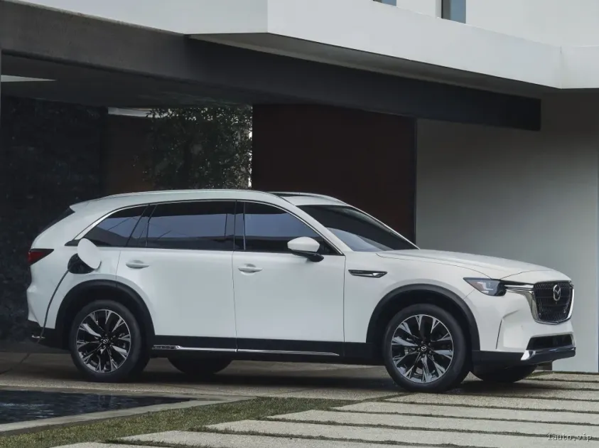 Mazda CX-90 2024 PHeV vista lateral
