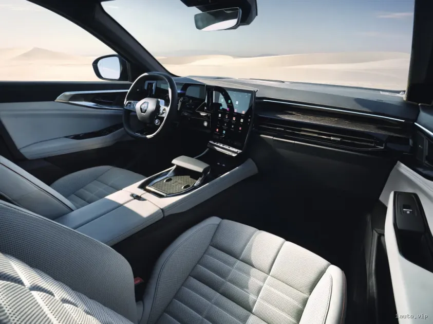 Tablero del renovado Renault Espace E-TECH Hybrid 2023