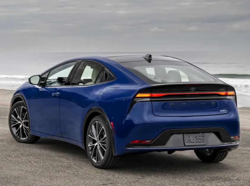 Vista trasera del Toyota Prius Hybrid