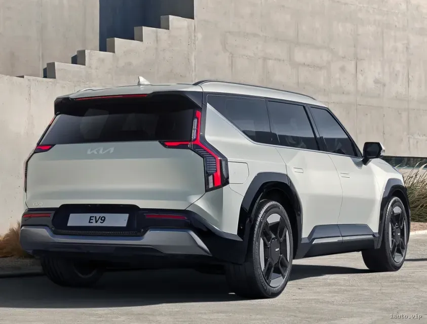 Parachoques trasero Kia EV9 con óptica única